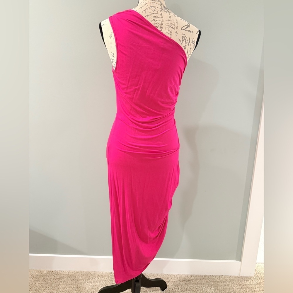 A New Day Fuchsia One-Shoulder Dress. Size Small. NWT. - Picture 2 of 4